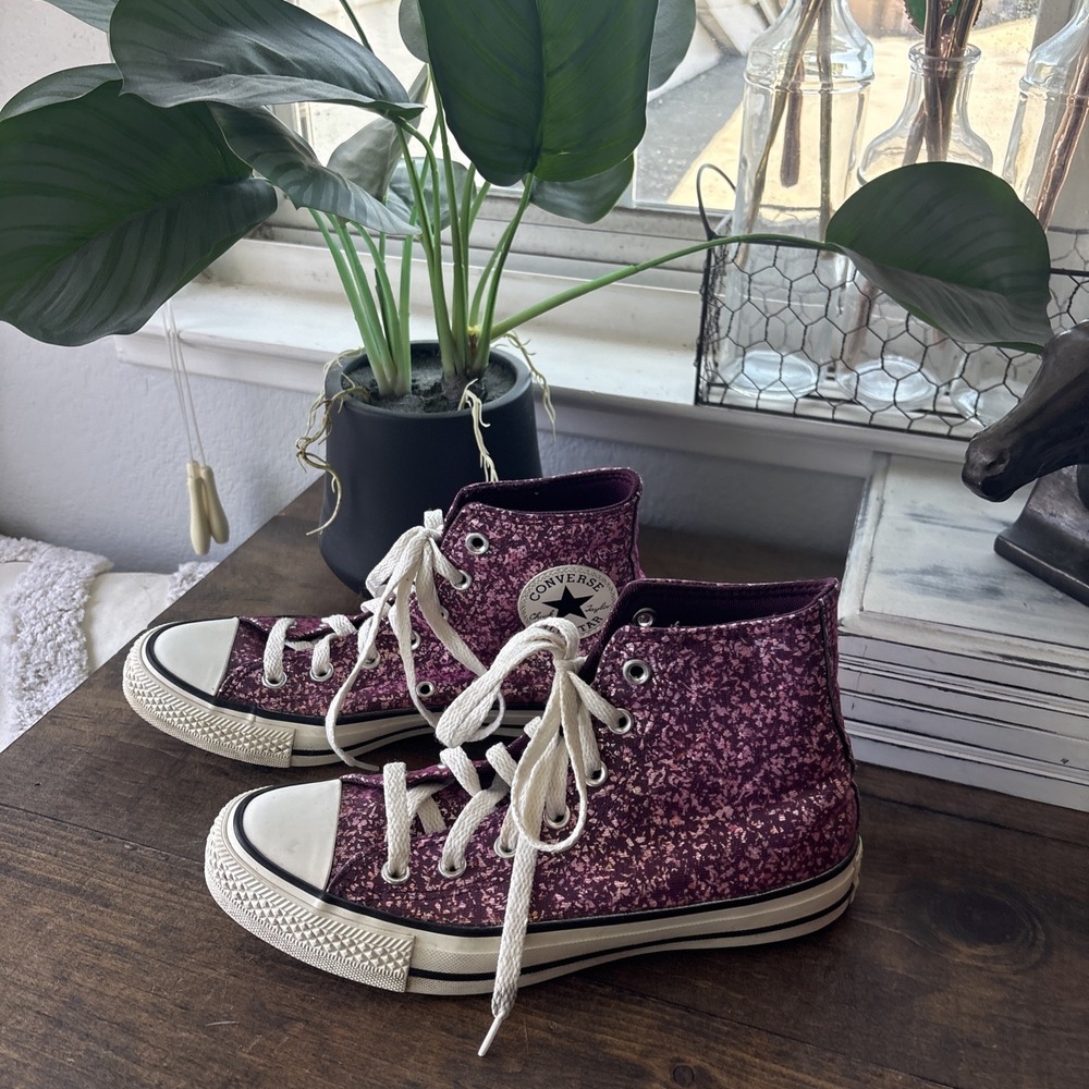 Converse Chuck Taylor All Star Glitter Sneakers Womens 7.5Pink White A11137C EUC